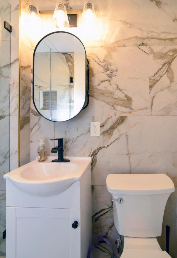 Modern Two Bedroom Condo - Boston Stoneham Luaran gambar