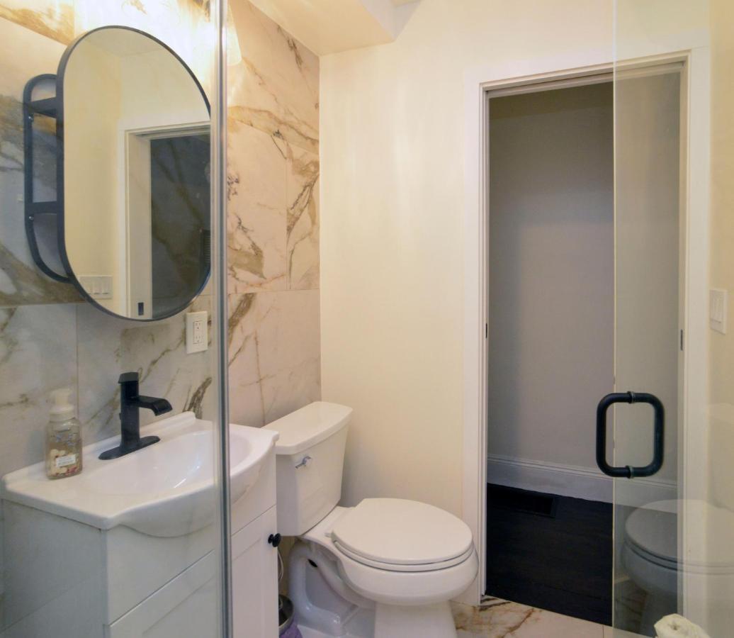 Modern Two Bedroom Condo - Boston Stoneham Luaran gambar