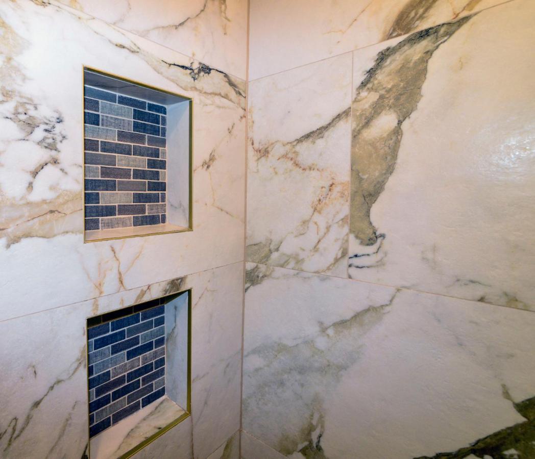 Modern Two Bedroom Condo - Boston Stoneham Luaran gambar